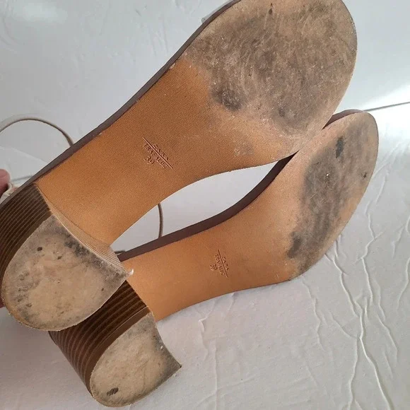 Zara Trafaluc white sandals sz.38 - Picture 7 of 7